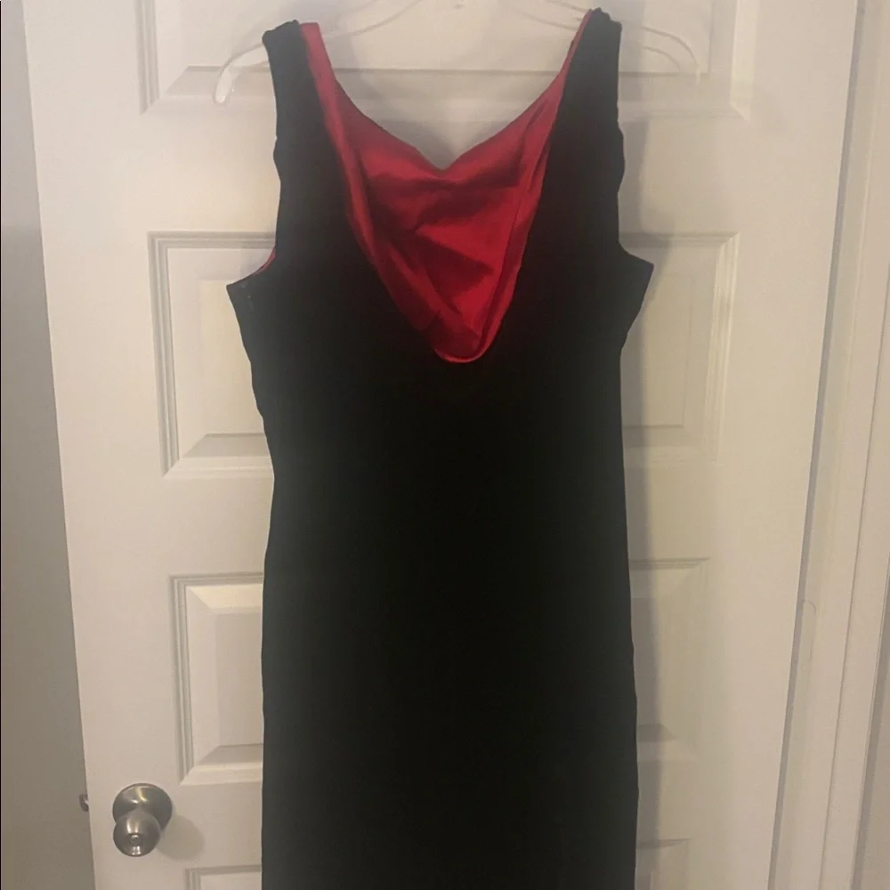 VTG Flores & Flores Black & Red velvet Sleeveless Maxi Dress SZ 14 party NWT - Picture 2 of 13
